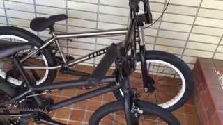 BMXフラット用とストリート用の違いです