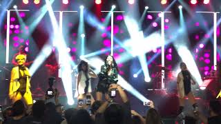 Hande Yener - Vay (24.02.2018 MOİ Sahne Konseri) Resimi