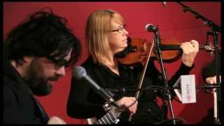 Bob Schneider  'Love Is Everywhere' ft. Tosca Strings