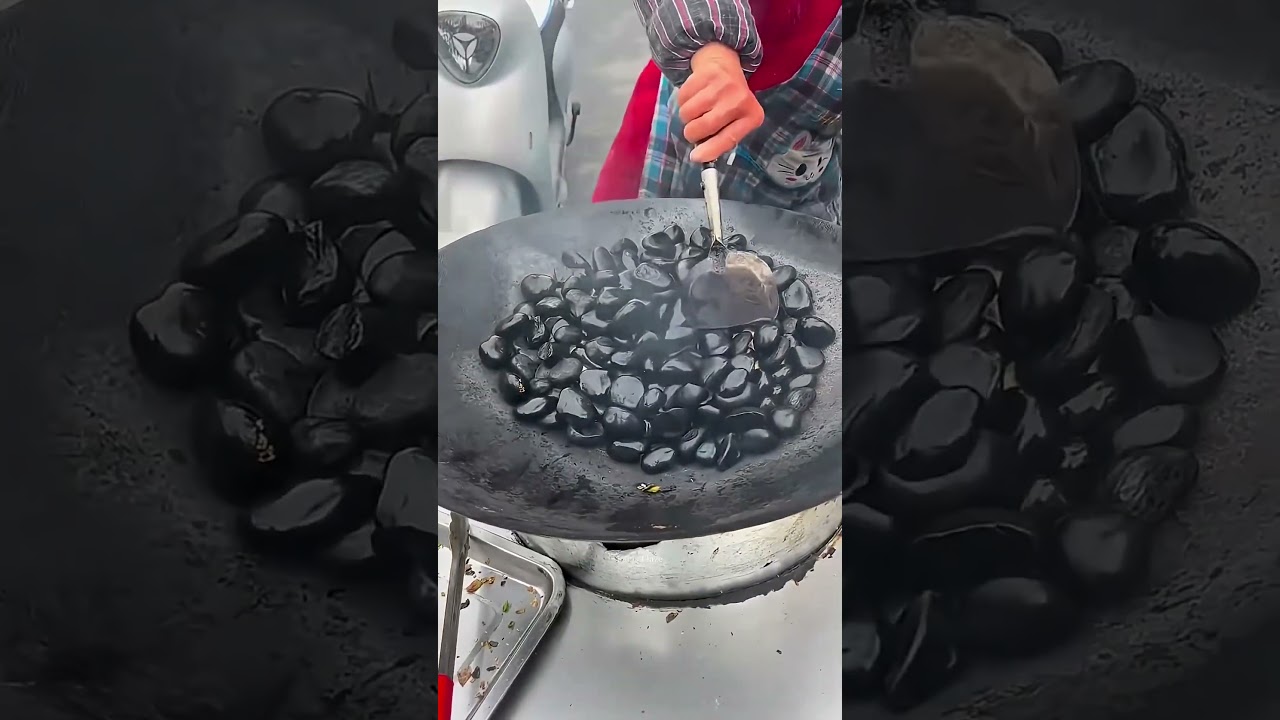 Iran Ki Pathhar Roti: Amazing Traditional Bread | Adiaava Food Facts