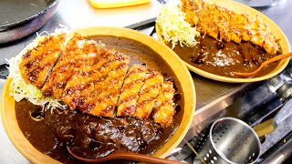 Popular pork cutlet curry! The amazing cooking!  Perfect interpretation of Kanazawa Curry!