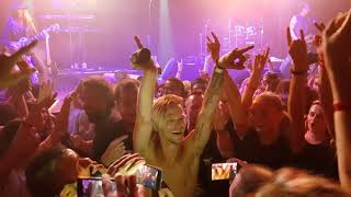 H.E.A.T. "Living On The Run" live at Glastonberry Club in Moscow, RU on 27.07.2018
