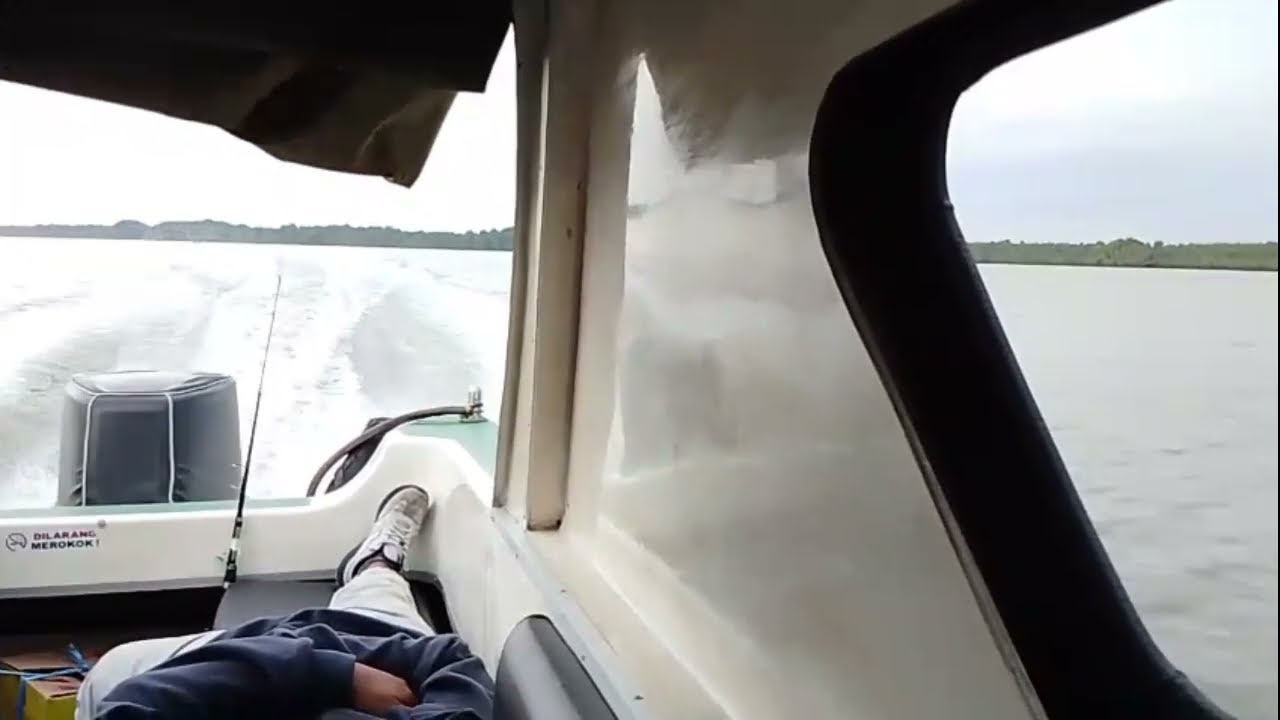 Dangerous boat racing compilation 😱 