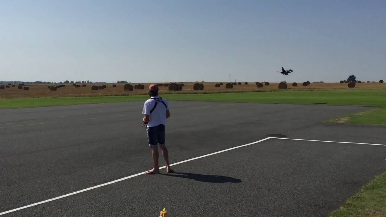 VDV F16  Philip Avonds