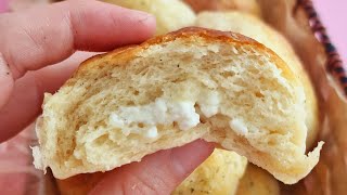 Ароматни пухкави питки със сирене и шарена сол/Aromatic fluffy breads with cheese and patterned salt