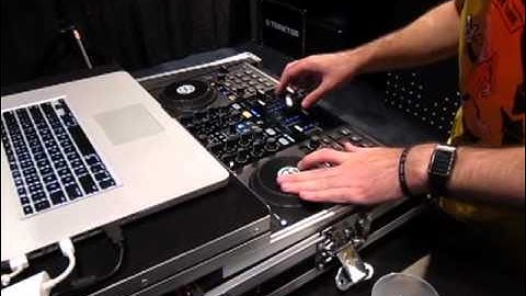 Traktor S4- Live first look @ Dj Expo 2010