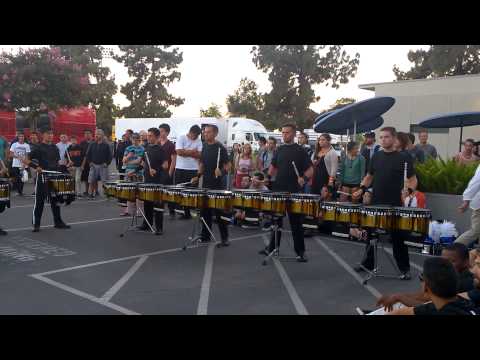 blue-devils-drumline-warm-up-in-the-lot---quads-/-snares