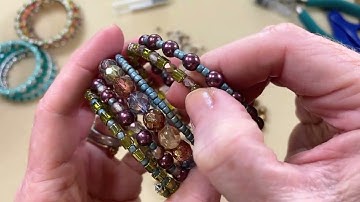 How to Make the Bohemian Czech Glass Memory Wire Bracelet Kit - Exclusive Beadaholique Jewelry Kit