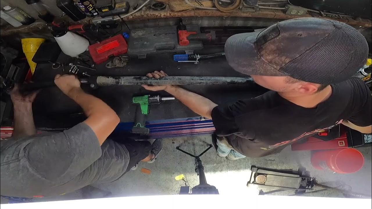 F250 Death Wobble Repair - YouTube