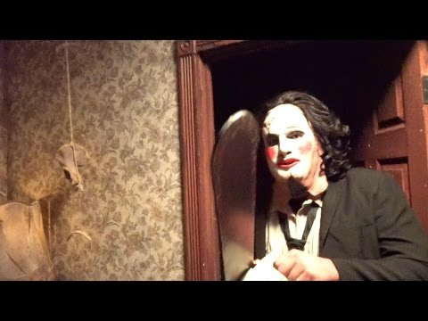 The Texas Chainsaw Massacre: Blood Brothers Haunted House Full Walk Through 2016 | HHN Hollywood