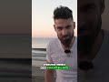 Naufrage et Survie : 15 Ans sur une Île Déserte #shorts
