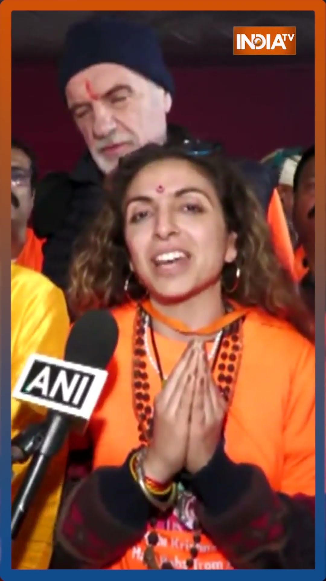 मंत्रों उच्चारण से गूंज उठा #mahakumbh2025 #prayagraj #sangam #sanatandharma #shorts #durga #cmyogi