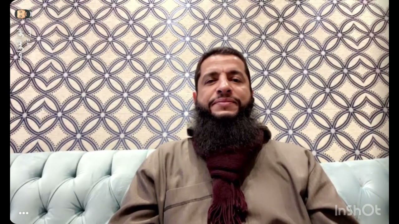 ١٨-{واسجد واقترب}