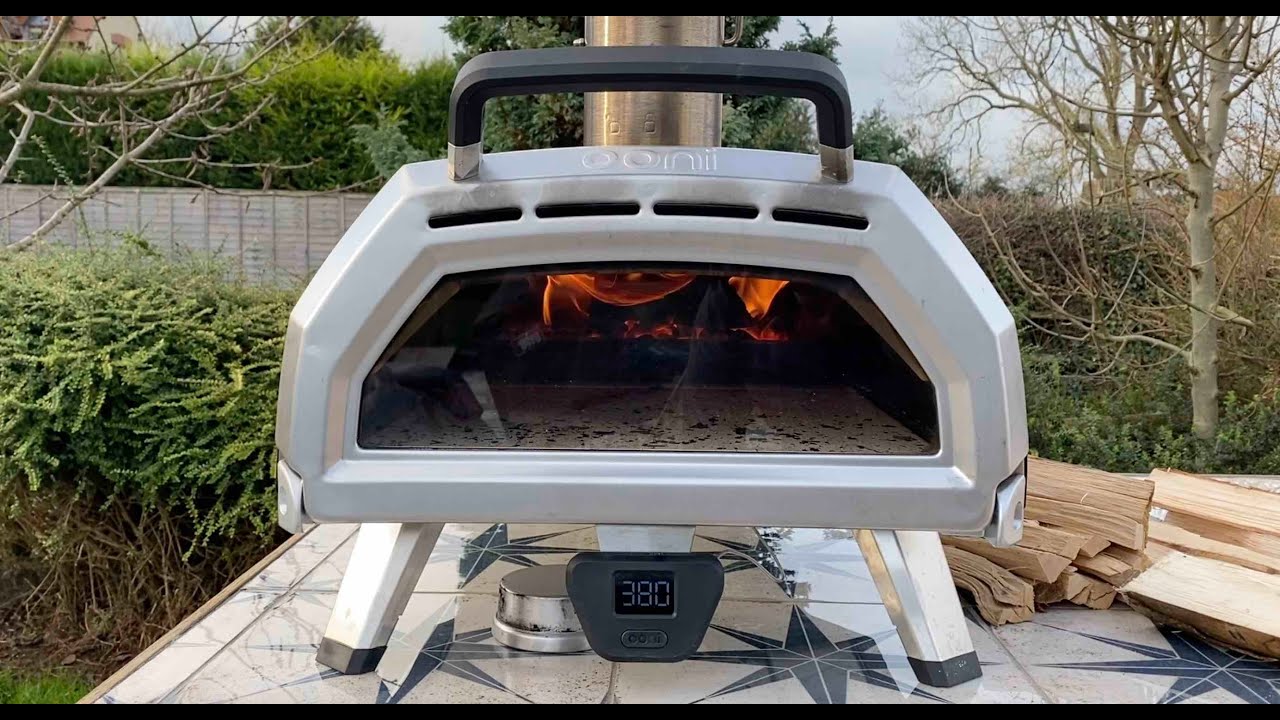 How to Light Your Ooni Karu 16 Pizza Oven - YouTube