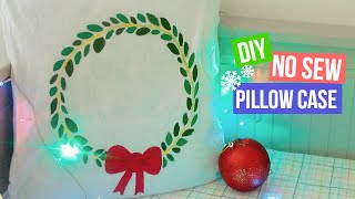 DIY No Sew Pillow - Holiday/Christmas Room Decor | artsy_xo