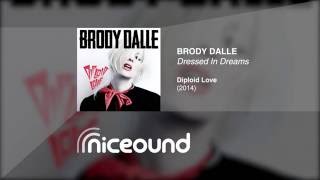 Brody Dalle - Dressed In Dreams [HQ audio + lyrics]