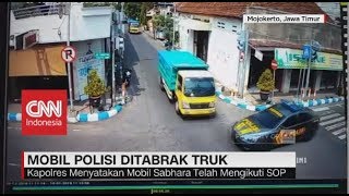 Mobil Polisi Ditabrak Truk