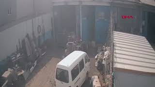 Yurt Dışından Getirilen Hurdalık Tırları Parçalayıp, Satmaya Çalışmışlar