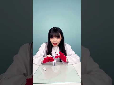 <strong>건전지로</strong> 불이 붙는다고??? #shorts