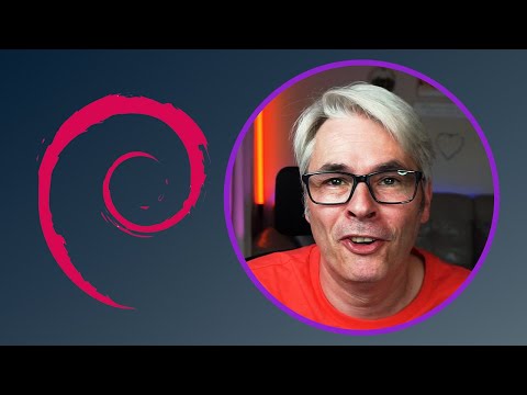 I finally tried Debian, here's what I thought!