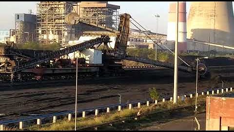 Coal Yard stacking cum reclaiming operation