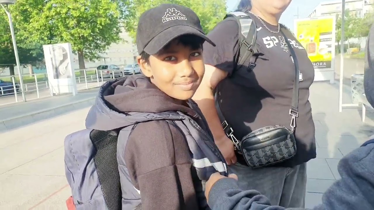 Argho is going to visit Paris with his music school on 24/05/2025