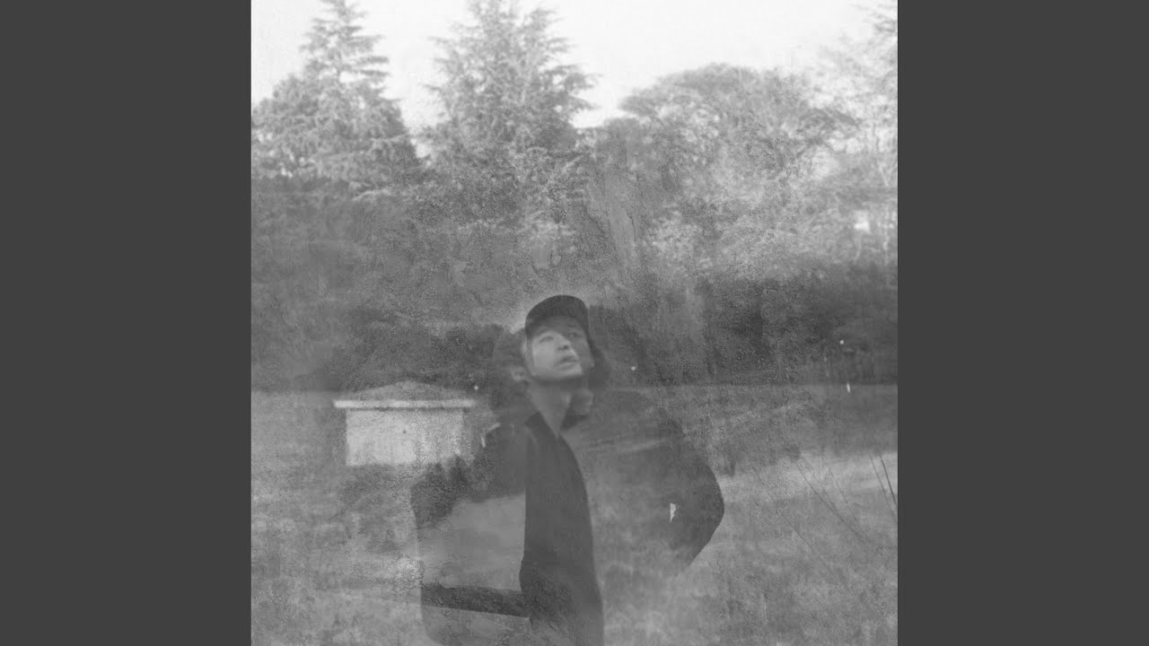 Ver Little Bug no YouTube Ver Little Bug no YouTube