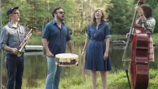 Garden Sessions: Lake Street Dive - "Look At What Mistake" - Radio Woodstock 100.1 - 6/21/14 chords