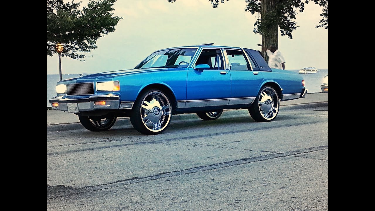 '90 Chevy Caprice LS Brougham on 24"s playing