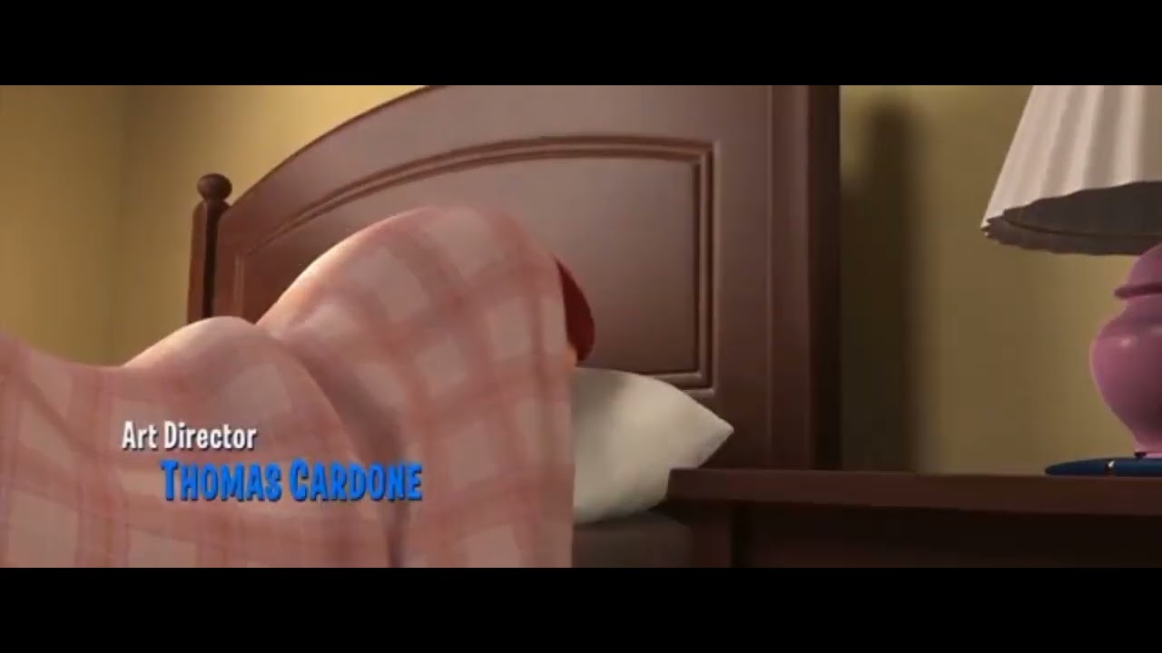 Blu suena como el intercomunicador de los Power Rangers y R2-D2 - YouTube