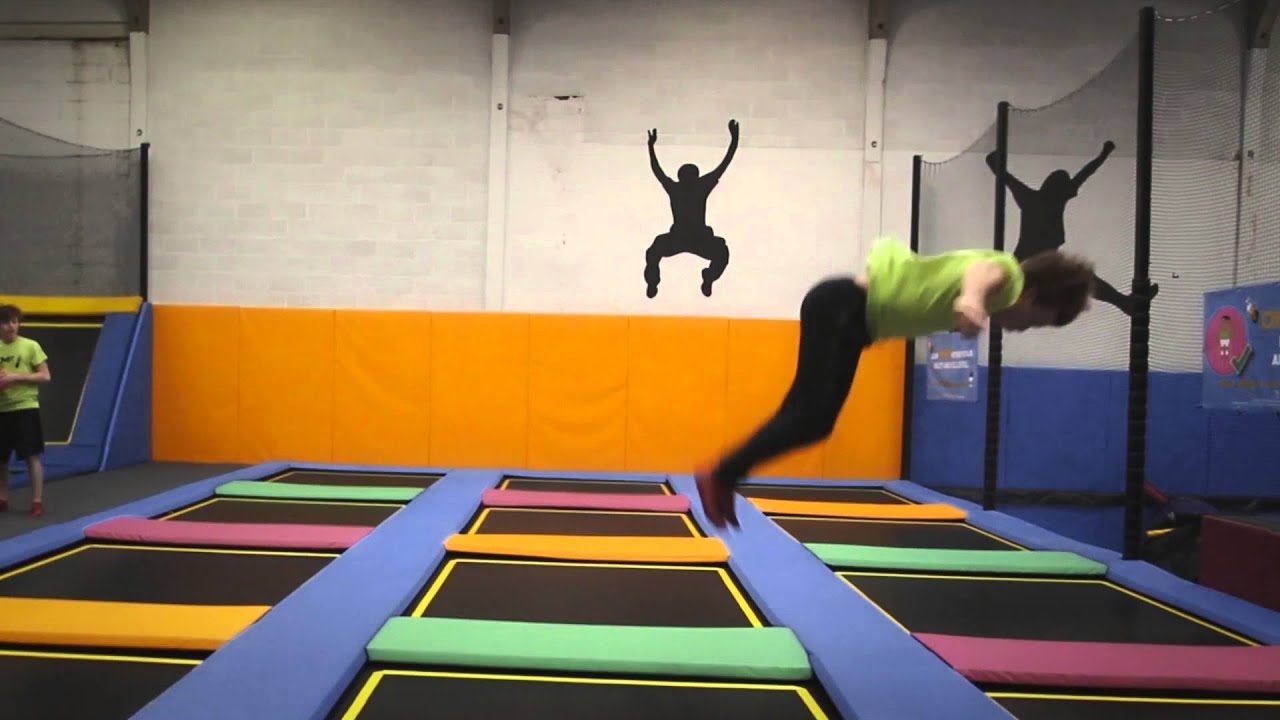 Street Motion visits iBounce Trampoline Park - Newton Abbot