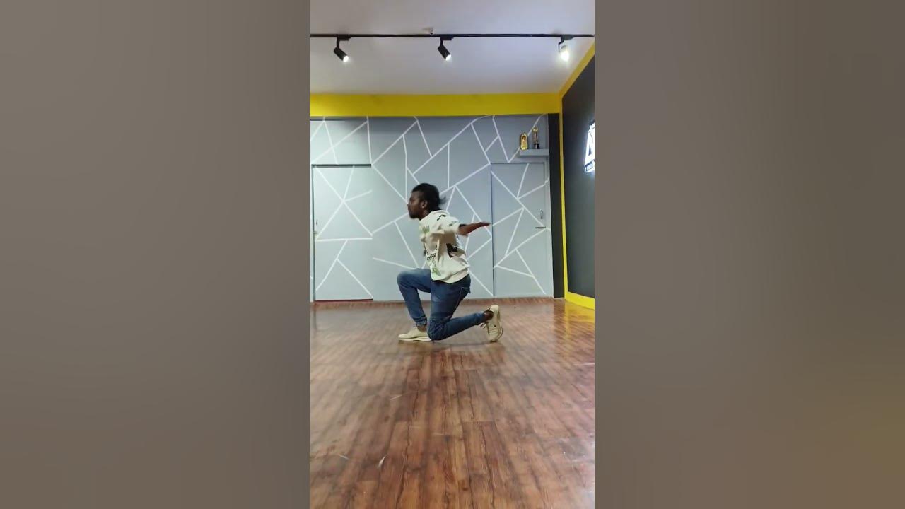 My love is Gone🔥#dancer #alluarjun #arya2 #dsp #subscribe #trendingshorts My love is Gone🔥#dancer #alluarjun #arya2 #dsp #subscribe #trendingshorts