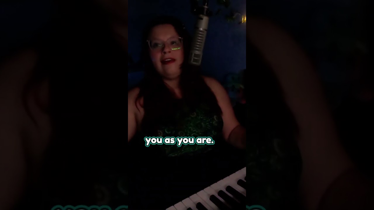 Singing this is me from the greatest showman on stream #coversong #greatestshowman #liveperformance