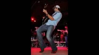 Luke Bryan - That Don't Just Happen Lyrics