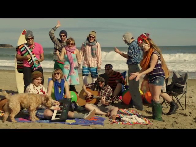 在 YouTube 上观看 PARKS "Sweater Weather" OFFICIAL VIDEO 在 YouTube 上观看 PARKS "Sweater Weather" OFFICIAL VIDEO