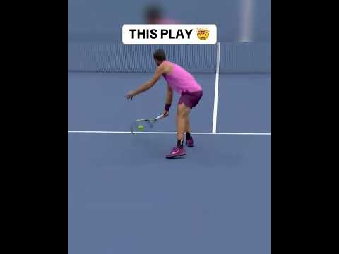 What a shot from Alcaraz 😮 #USOpen
