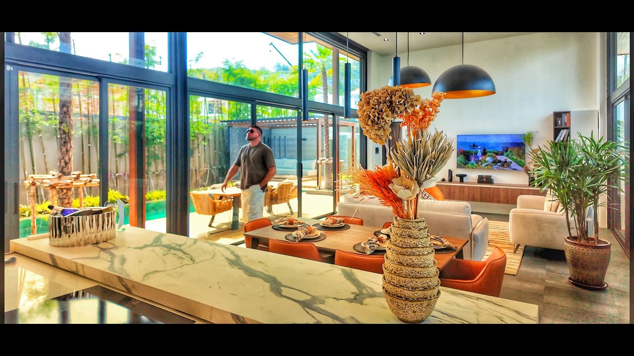 Продается  вилла класса люкс на Пхукете! Роскошь комфорт и стиль в одном месте. Вы это заслужили!