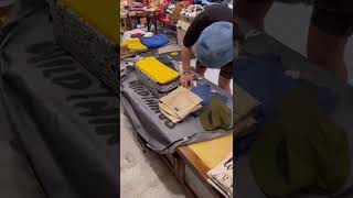 【これは買います。レジャーシートがバッグに変身