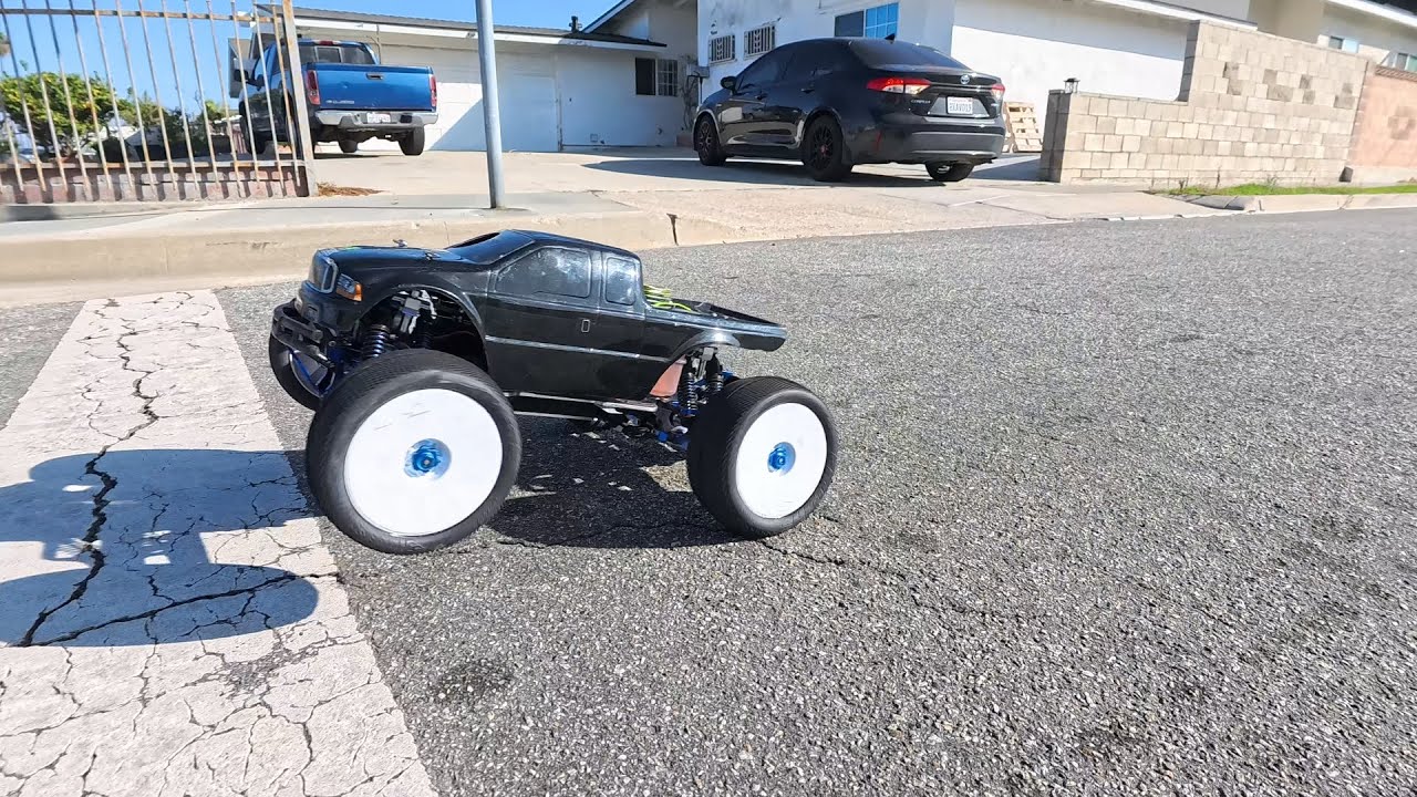 Traxxas Tmaxx с 28rr