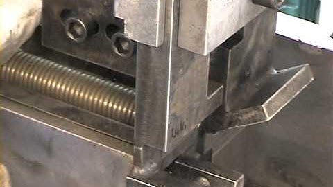 Making end loops for extension spring