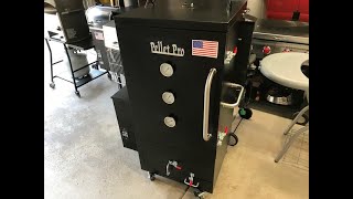 vertical pellet smoker