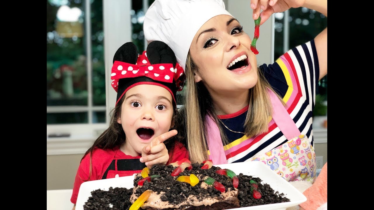 BOLO DE TERRA COM MINHOCA 🐛 - SOBREMESA PARA AS FÉRIAS - FLAVIA CALINA