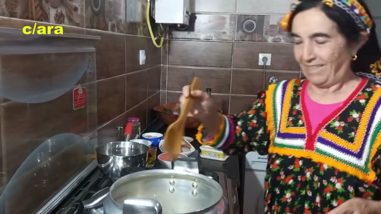 Kabylie : Couscous Marocain Traditionnel Recette Facile à Faire Préparer Par Ma Mère