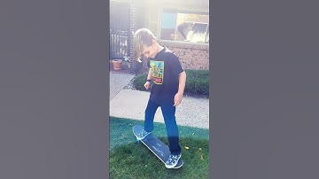 Learning to skateboard