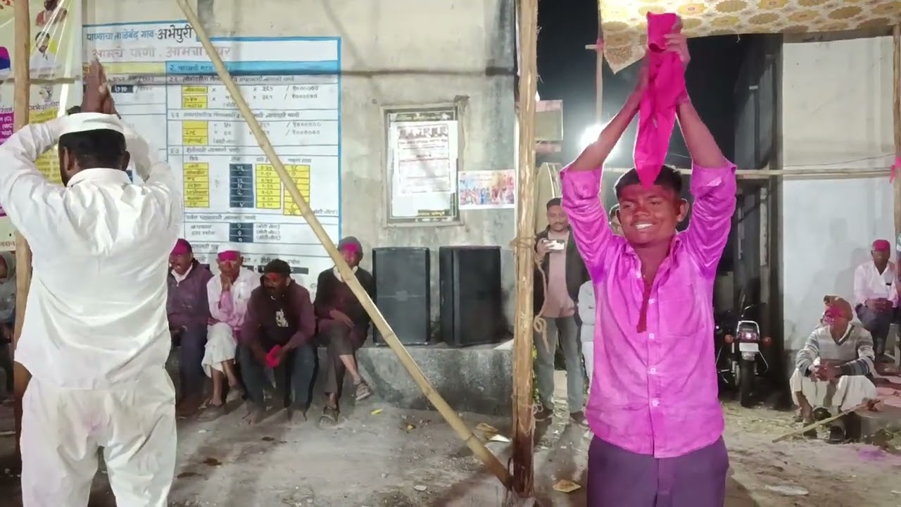 श्री राम गजी घाई नृत्य महादेव नगर श्री क्षेत्र अभेपुरि येथे आपली कला सादर करताना.(२)