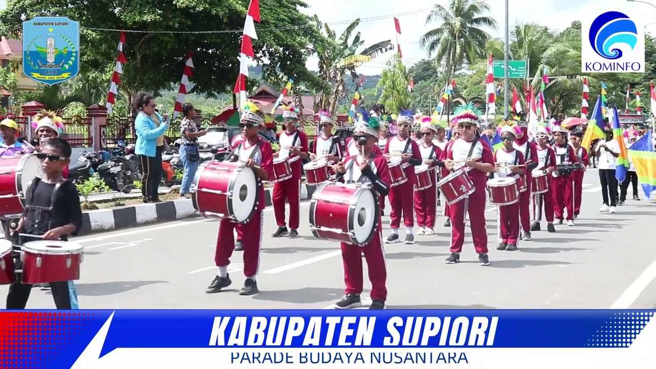 Parade Budaya  Nusantara  di Kabupaten Supiori