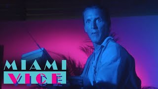 The Most 80s Shootout Ever | Miami Vice "Lend Me an Ear" S03E18 (HD)