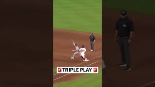 THE MARLINS TURN A TRIPLE PLAY 🔥