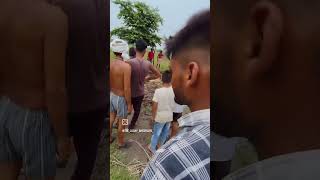 Trecoter Fas Gya Bhai Logo Gav Khedli Bhedoliya Me