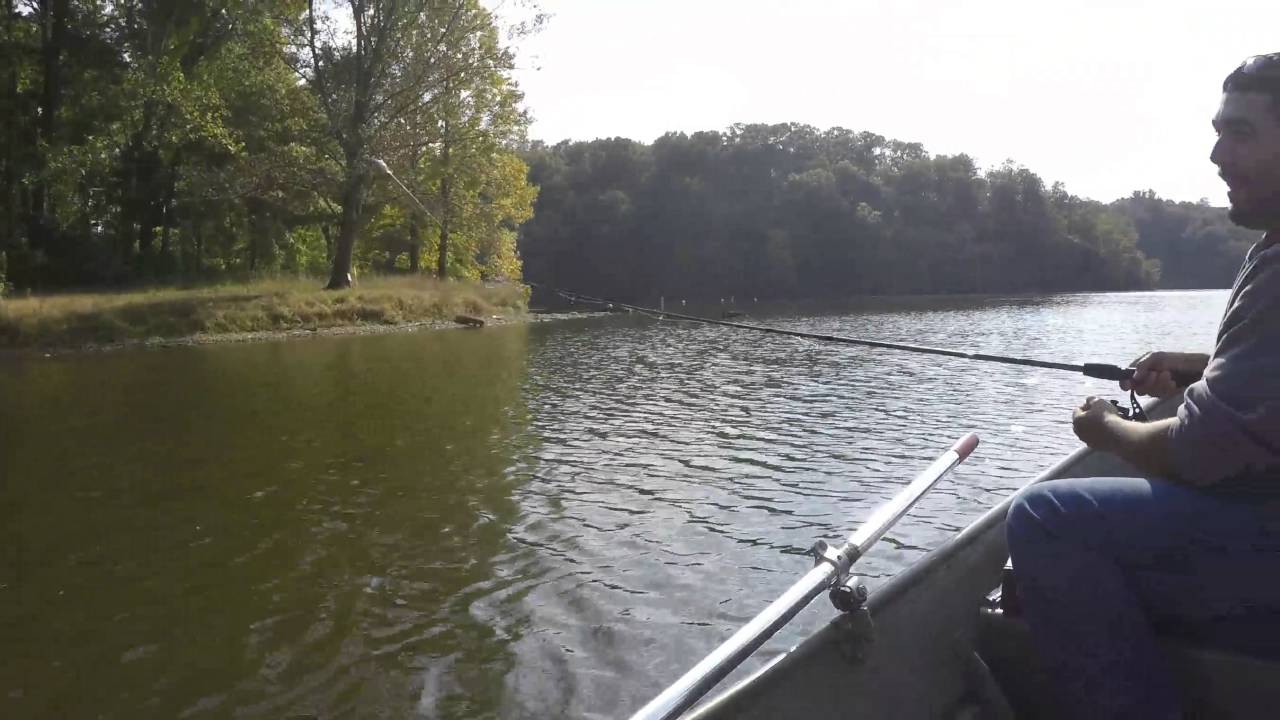 Bass Fishing at Octoraro Lake, PA 10/16/16 YouTube